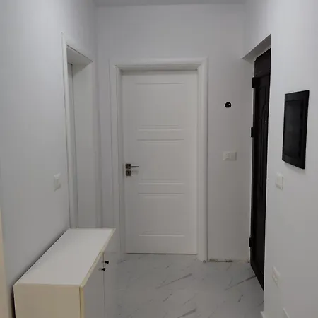In Centro Storico Apartment Fier